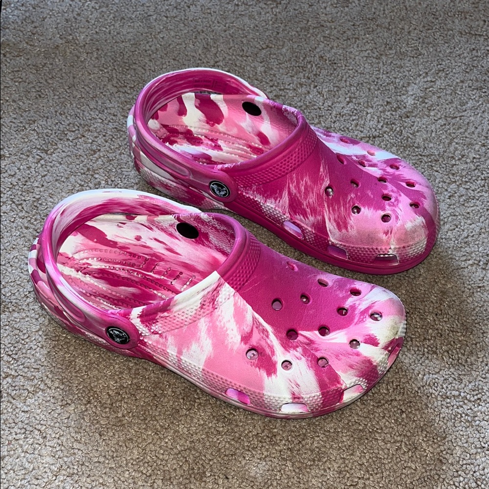 Pink Crocs women size 6 pink and white - Picture 2 of 5